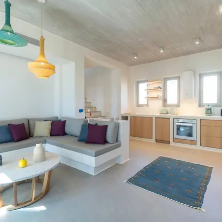 Salt N Sky Naxos Holiday home