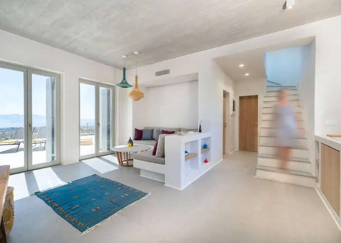 Salt N Sky Naxos Holiday home Vivlos